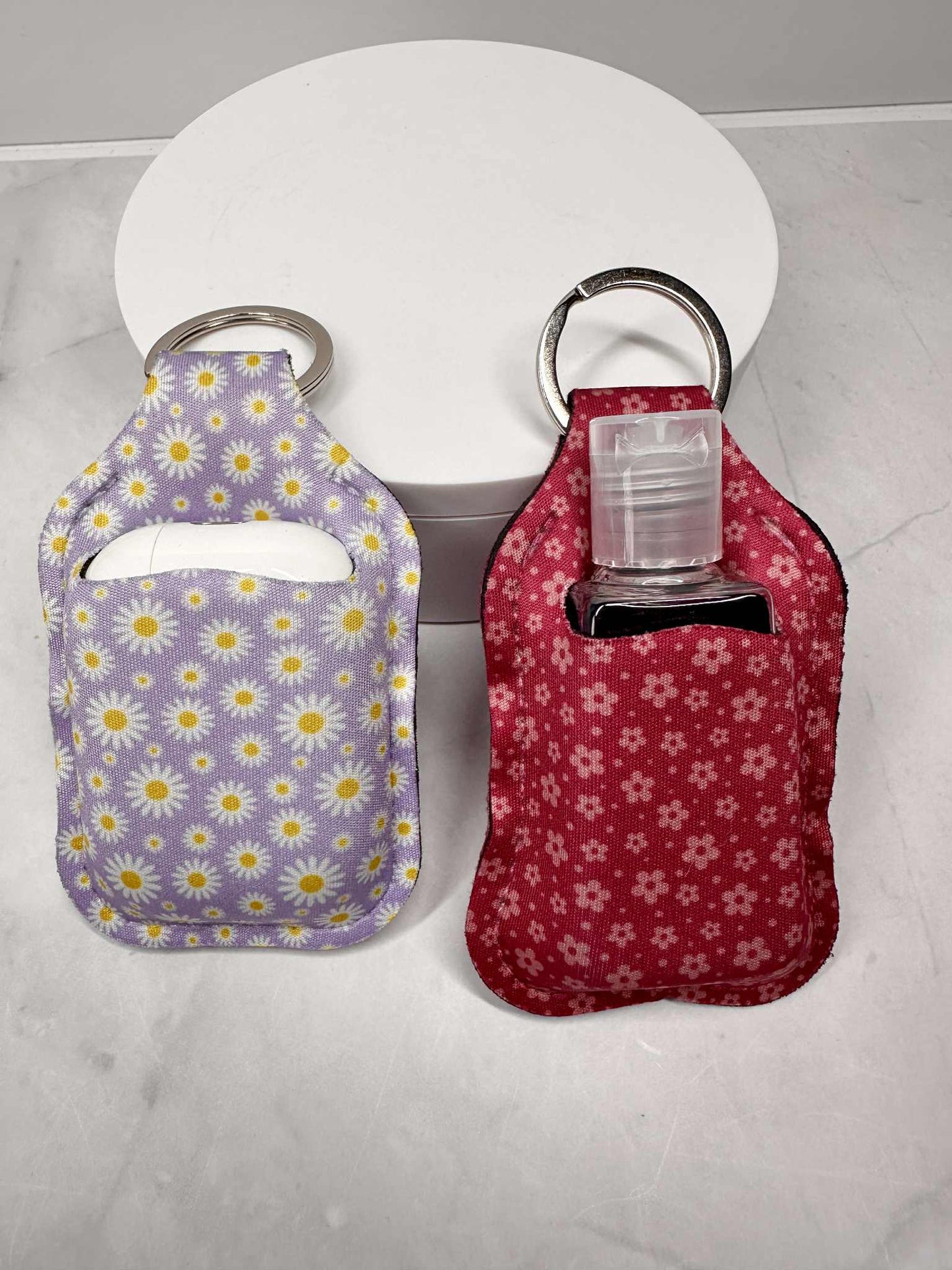 Hand Sanitizer/AirPod Holder Keychain_Tiny Flowers