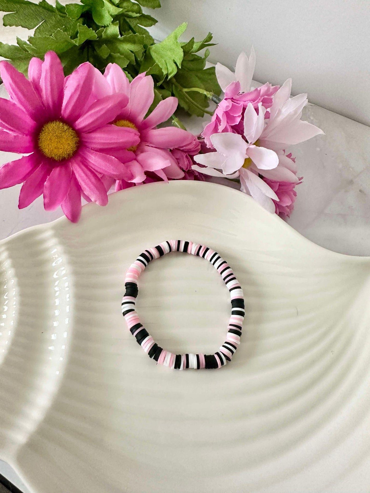 Single Strand Pink Black White Heishi Bracelet