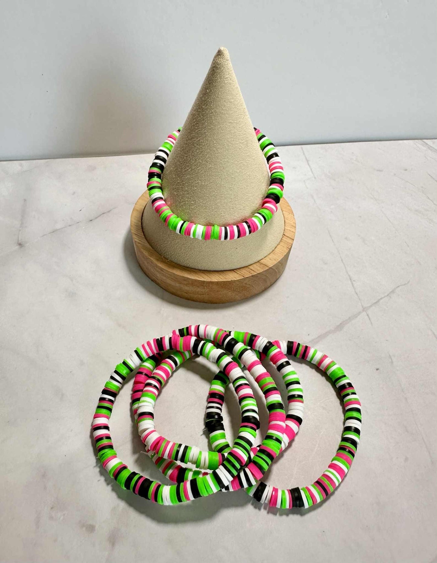 Single Strand Neon Jungle Clay Heishi Bead Bracelet