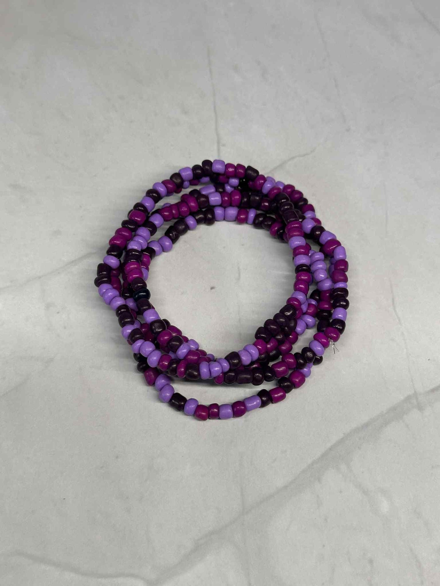 Single Strand Multi Purple Seed Bead Stretch Bracelet