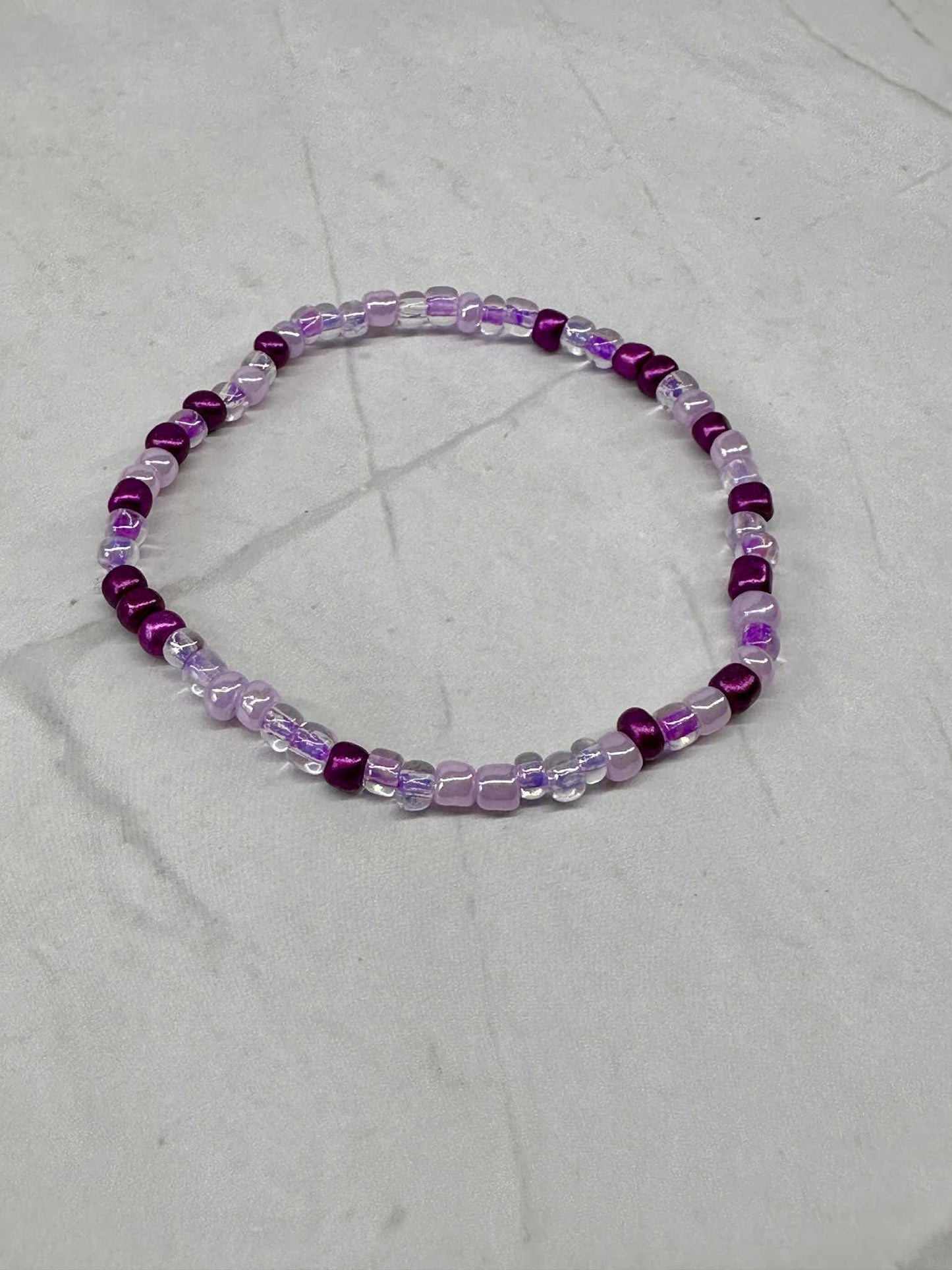 Single Strand Multi Purple Seed Bead Stretch Bracelet