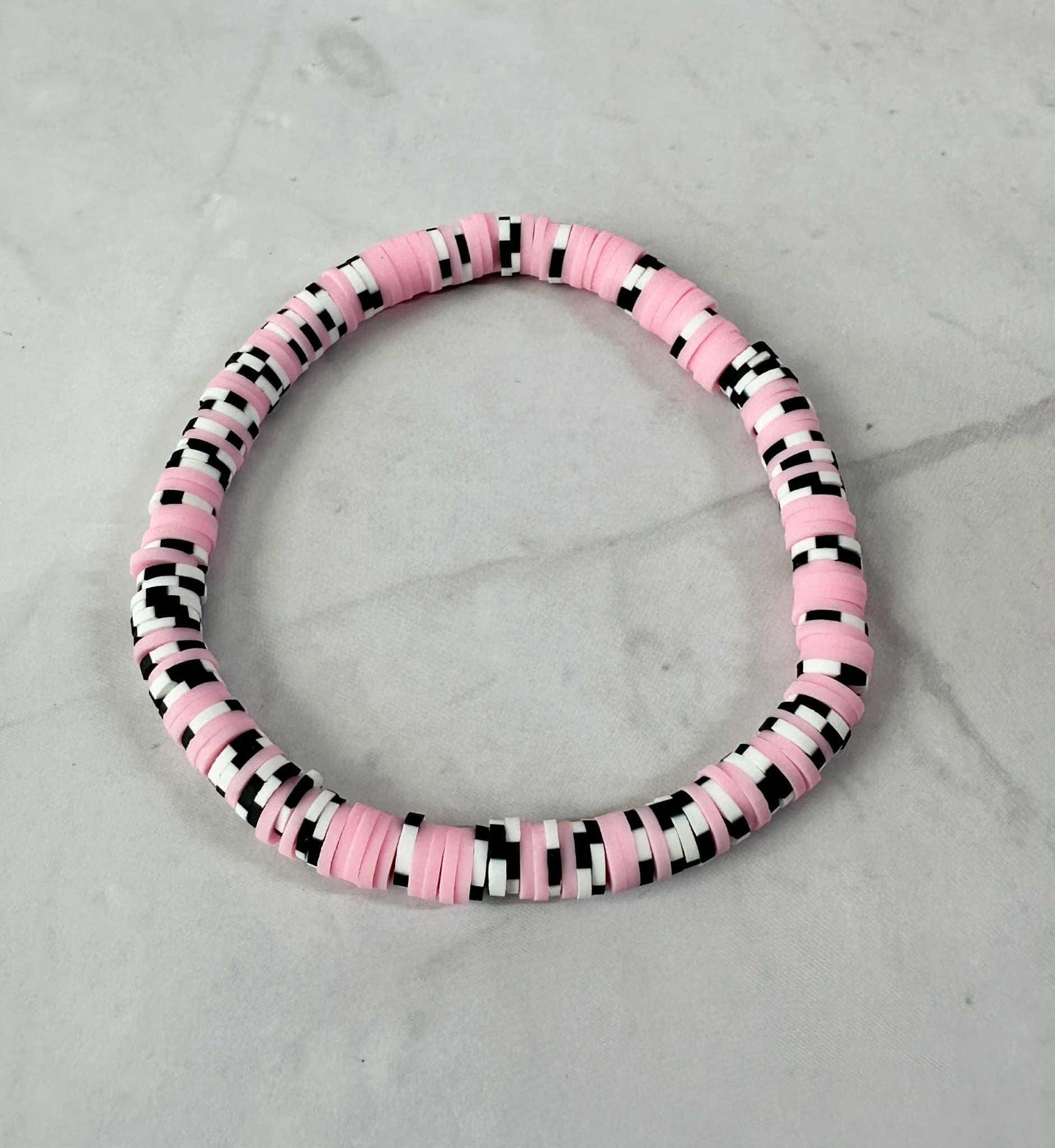 Single Strand Pink with Black & White Checkered Clay Stretch Bracelet
