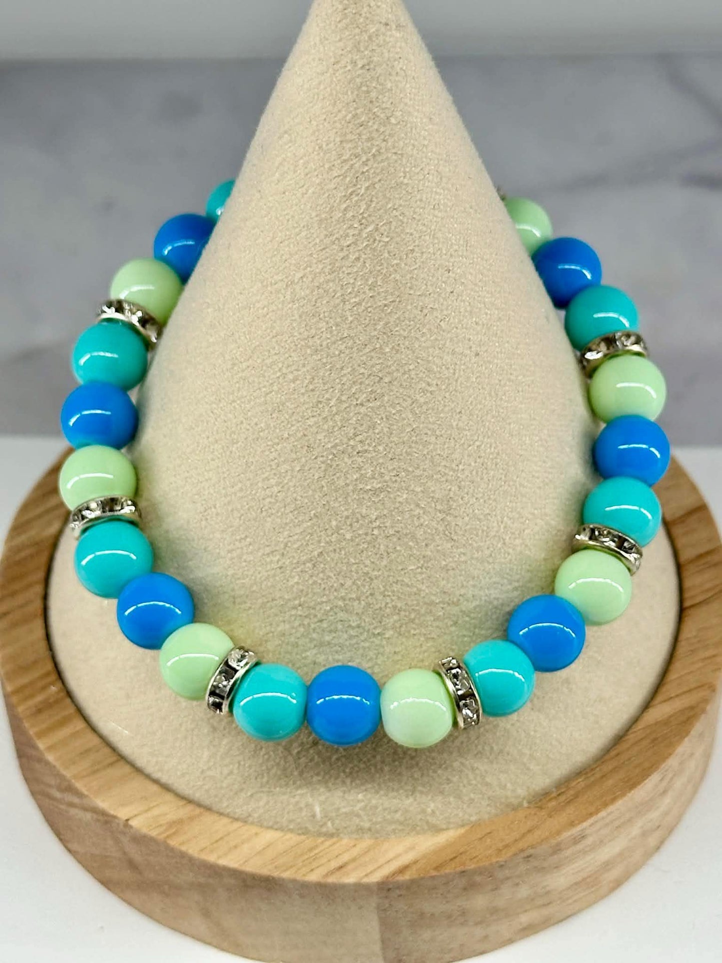 Single Strand Blue Mixture Beaded Stretch Bracelet