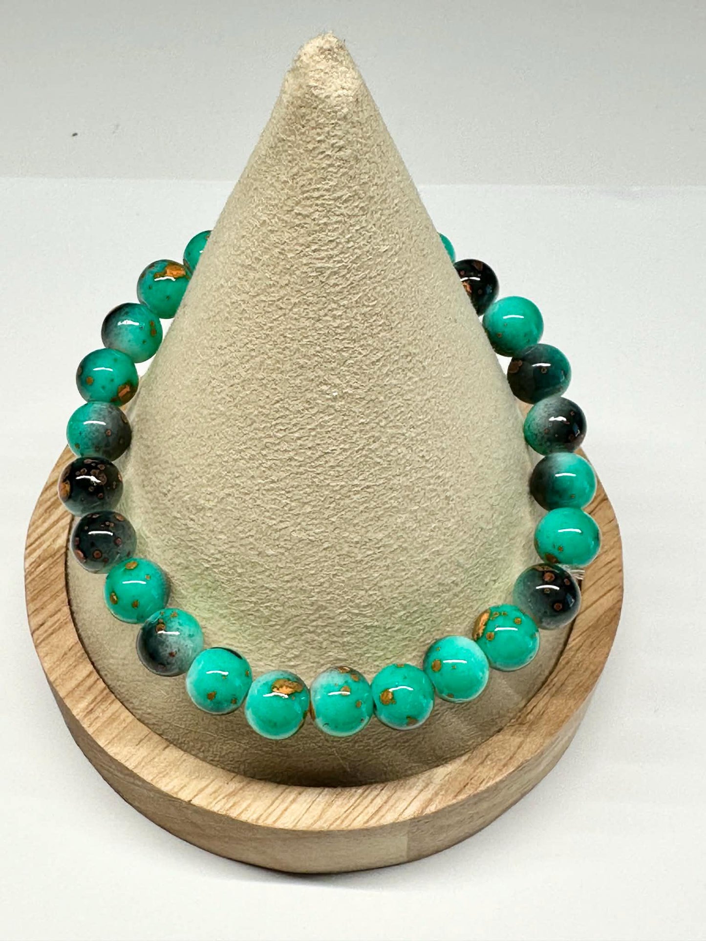 Single Strand Turquoise w/Black and Orange Beaded Stretch Bracelet