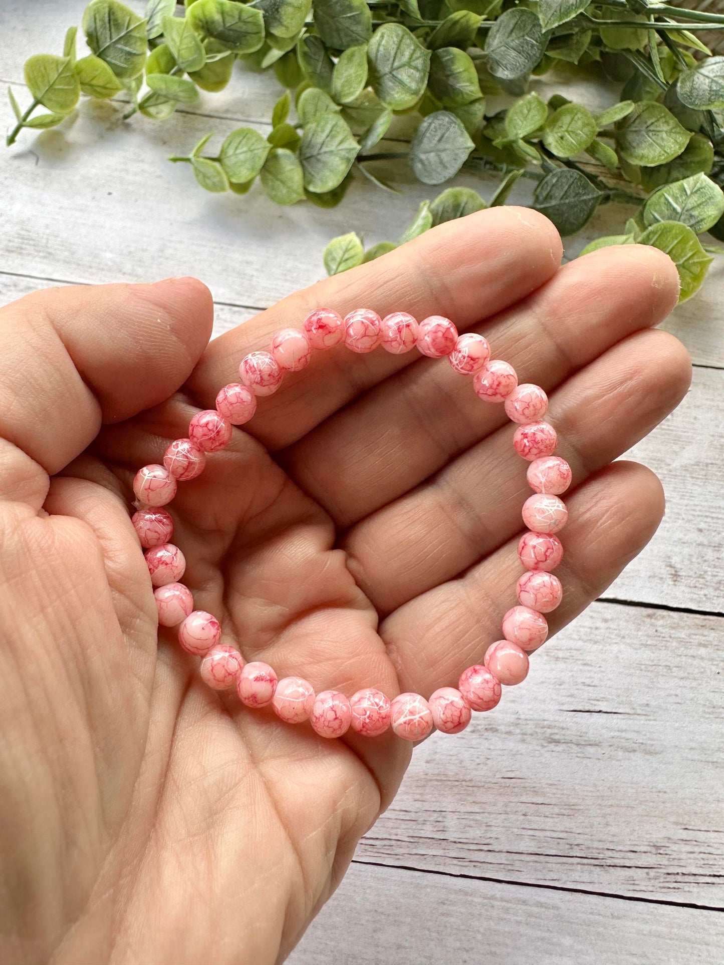 Red/Pink/White Crackle Stretch Bracelet