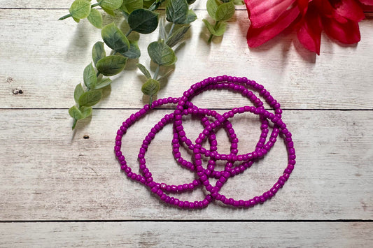Single Strand Magenta Seed Bead Stretch Bracelet