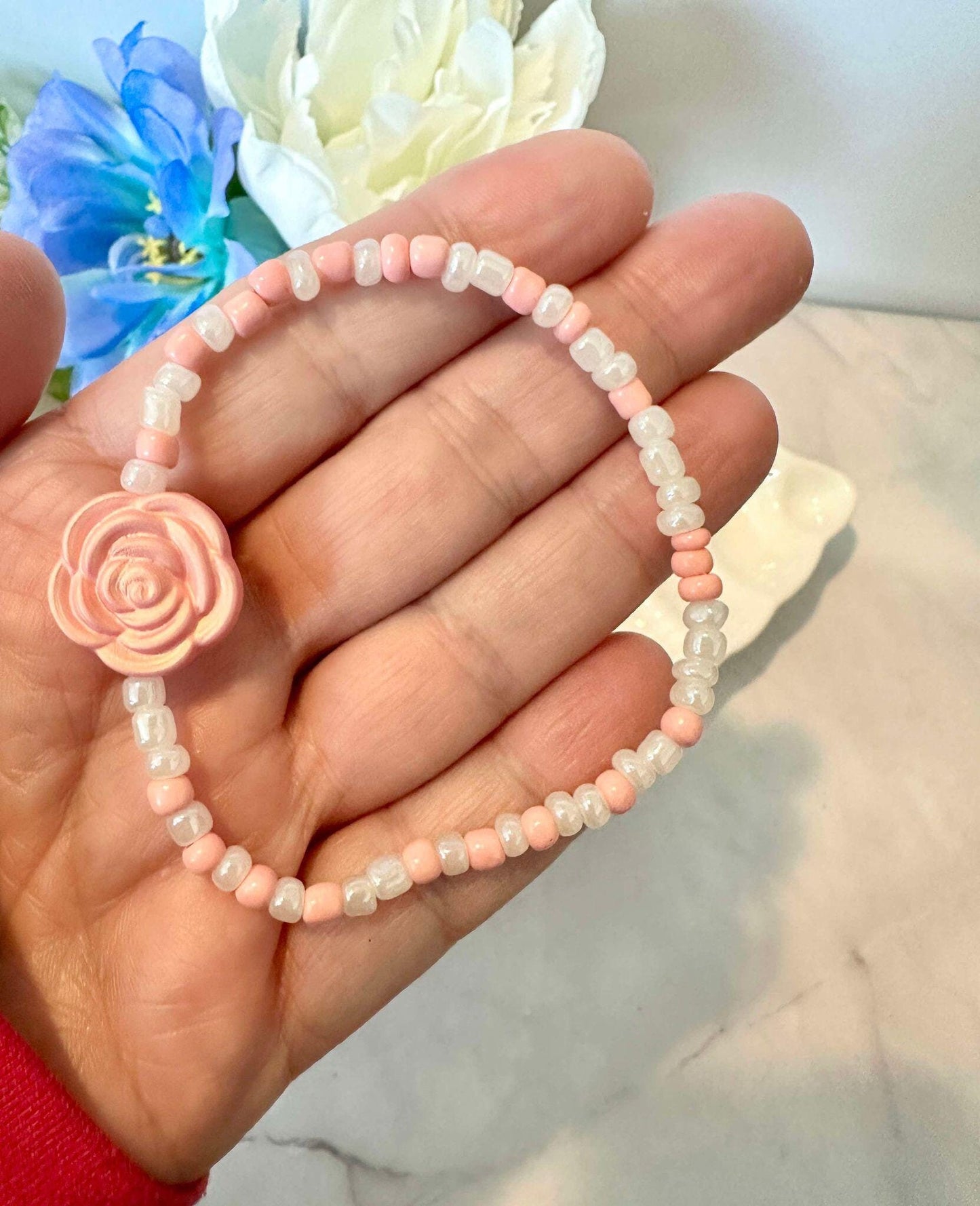 Single Strand Light Pink Shimmer Rose Stretch Bracelet