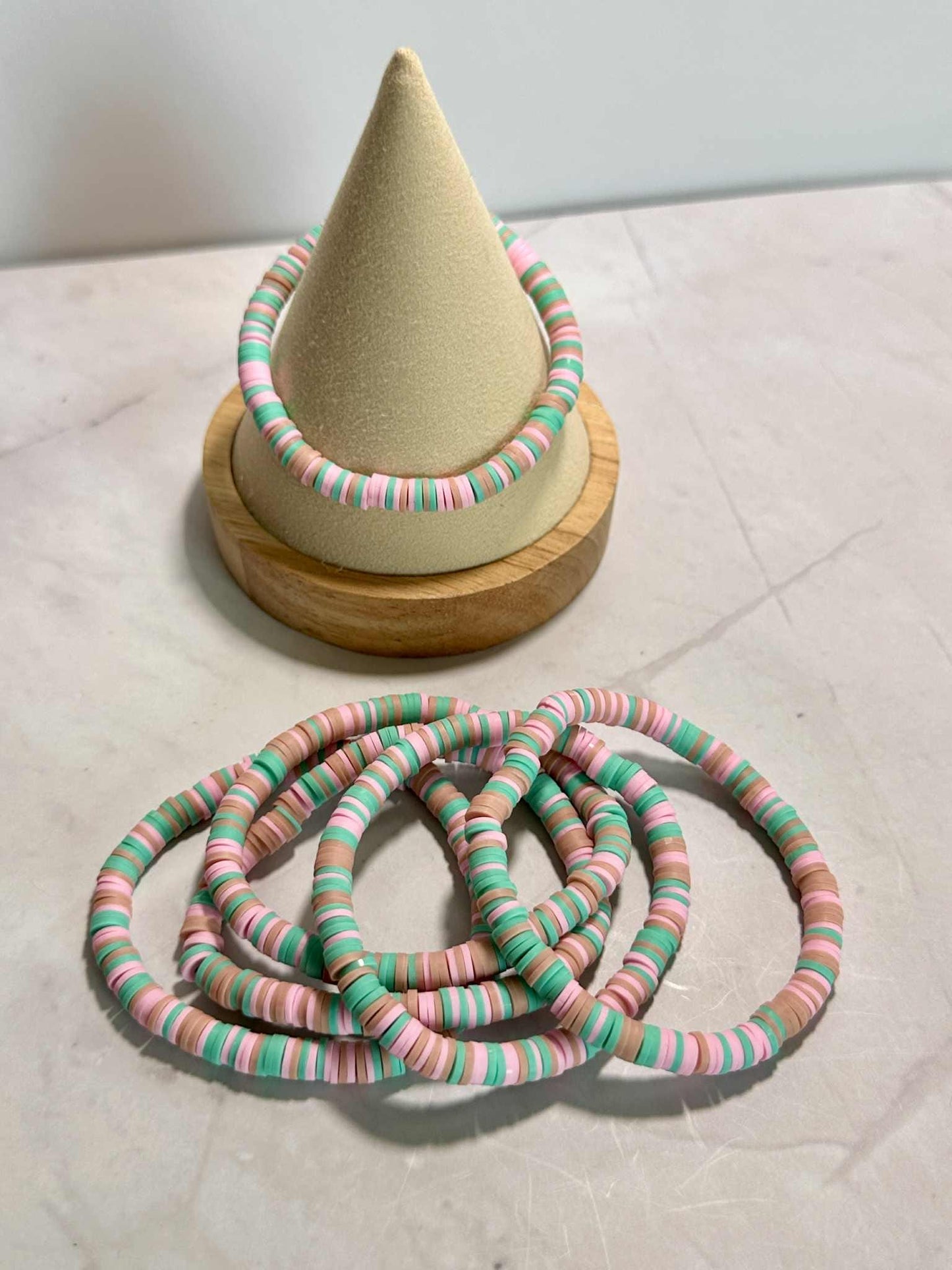 Single Strand Minted Blossom Clay Beaded Bracelet