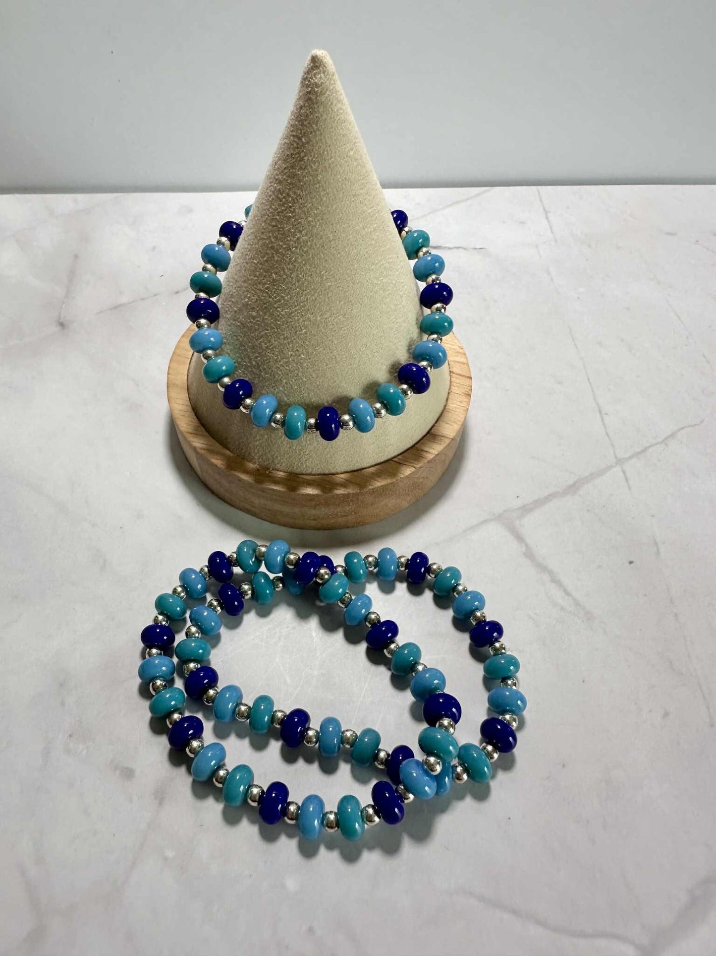 Ocean Mist Glass Beaded Stretch Bracelet - Handmade Silver Accents