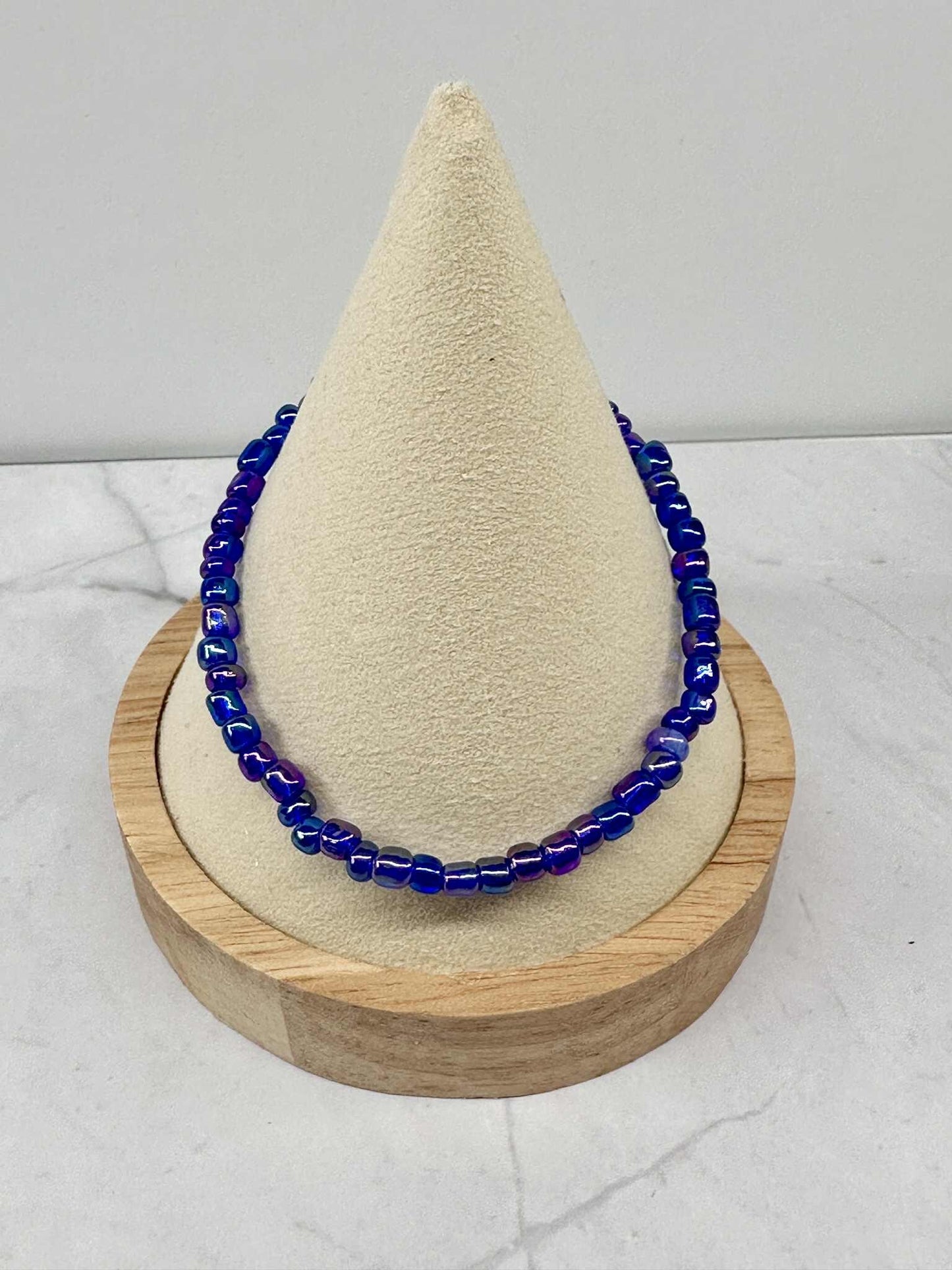 Single Strand Sapphire Seed Bead Stretch Bracelet