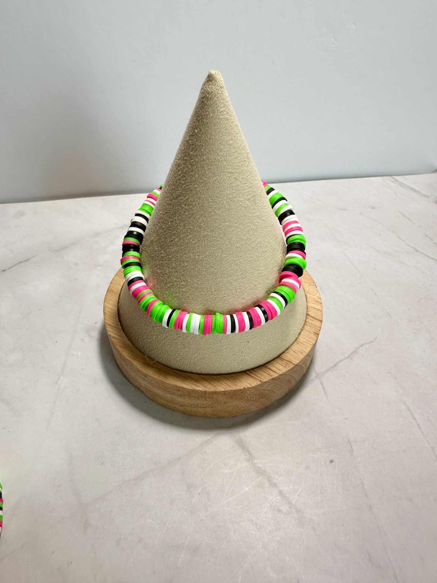 Single Strand Neon Jungle Clay Heishi Bead Bracelet