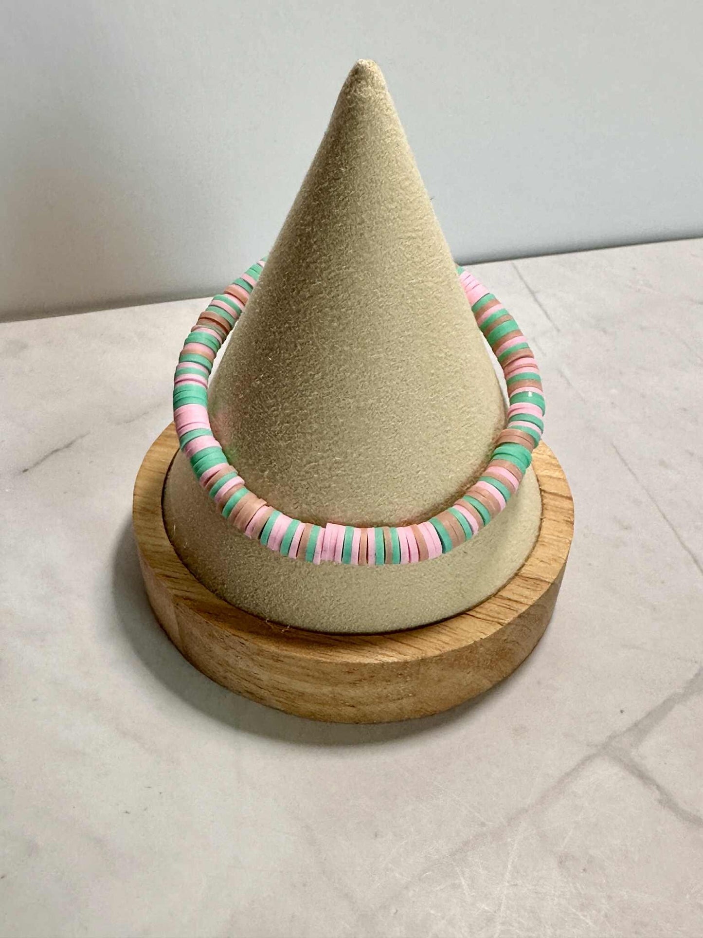 Single Strand Minted Blossom Clay Beaded Bracelet