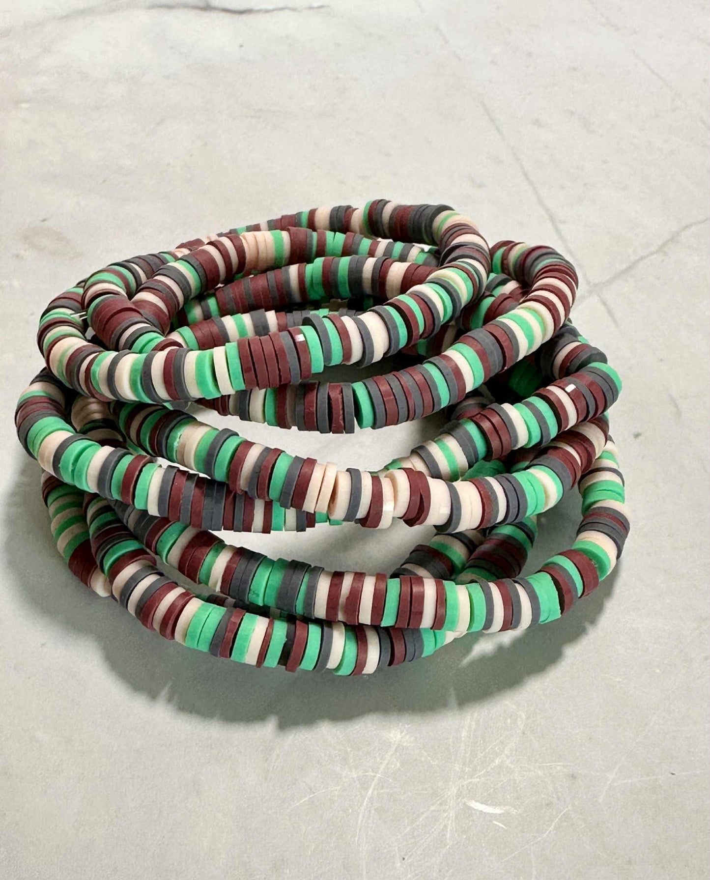 Single Strand Ivory Clay Heishi Bead Bracelet
