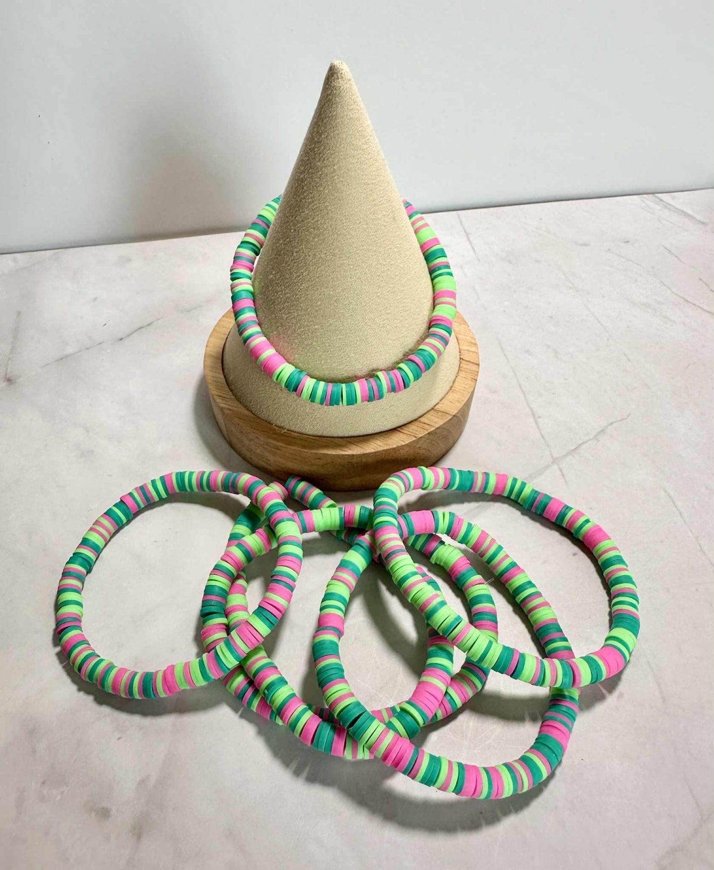 Single Strand Flamingo Grove Clay Heishi Bead Bracelet