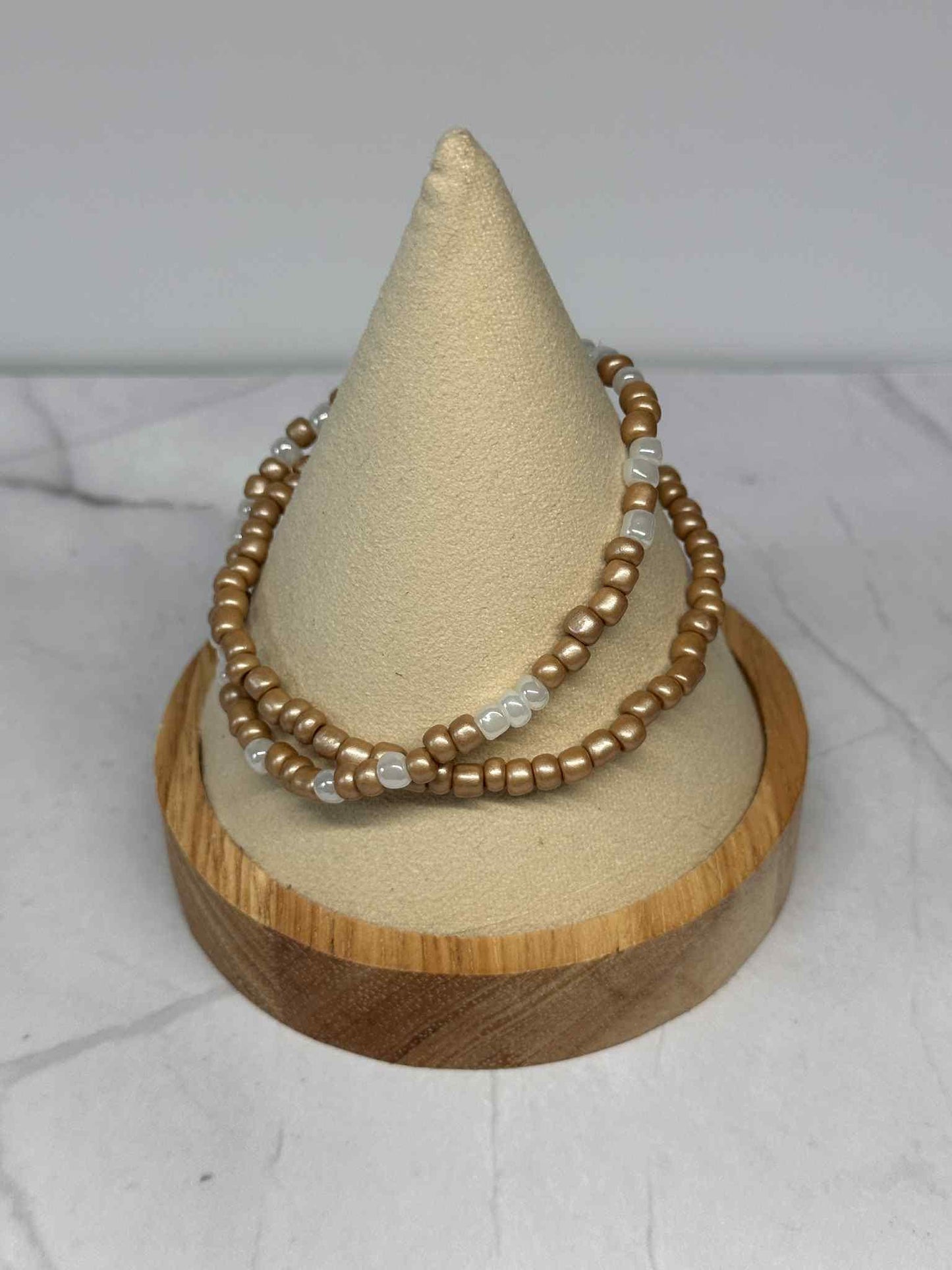 Single Strand White & Khaki Seed Bead Bracelet