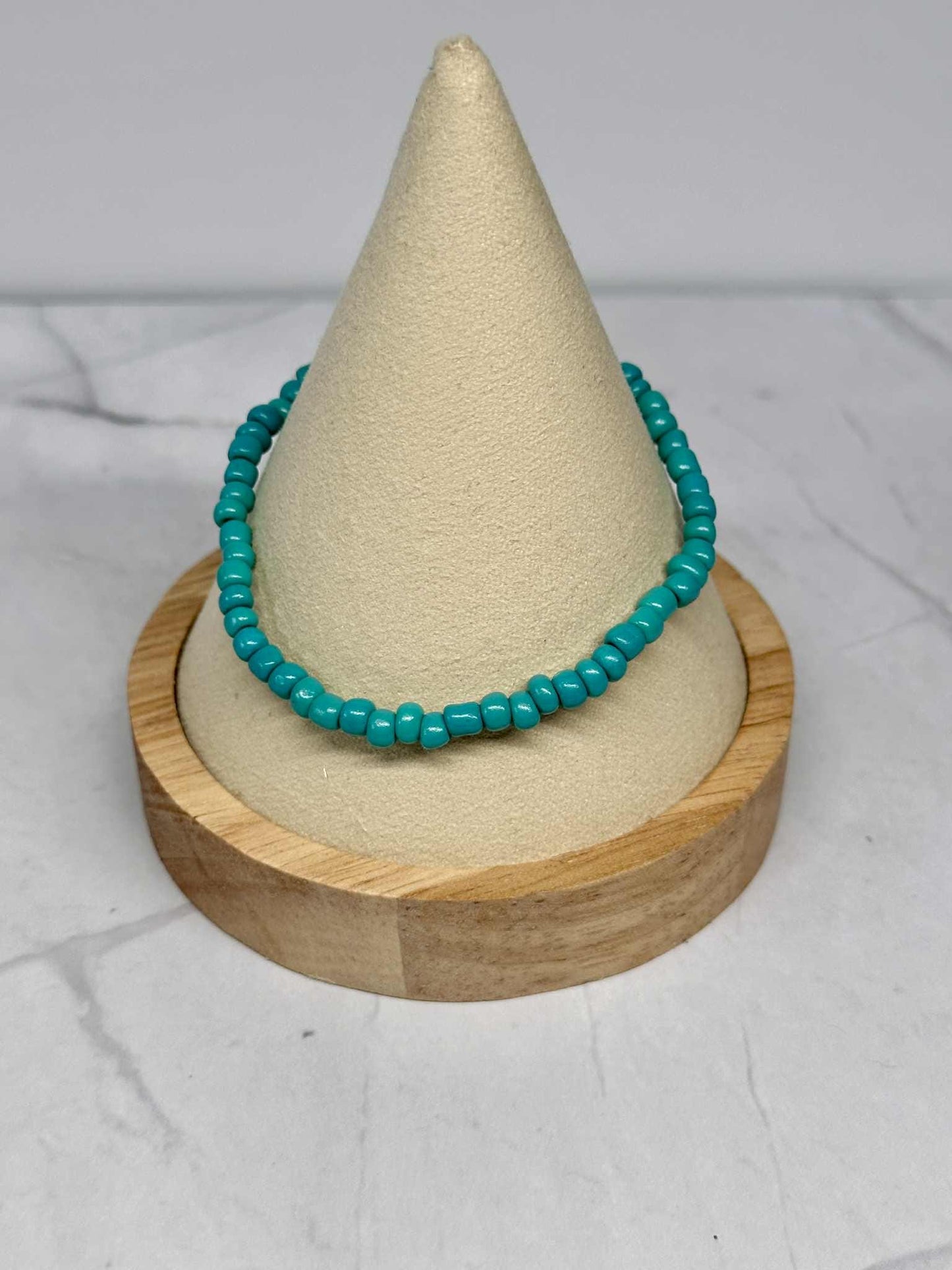 Single Strand Turquoise Seed Bead Stretch Bracelet