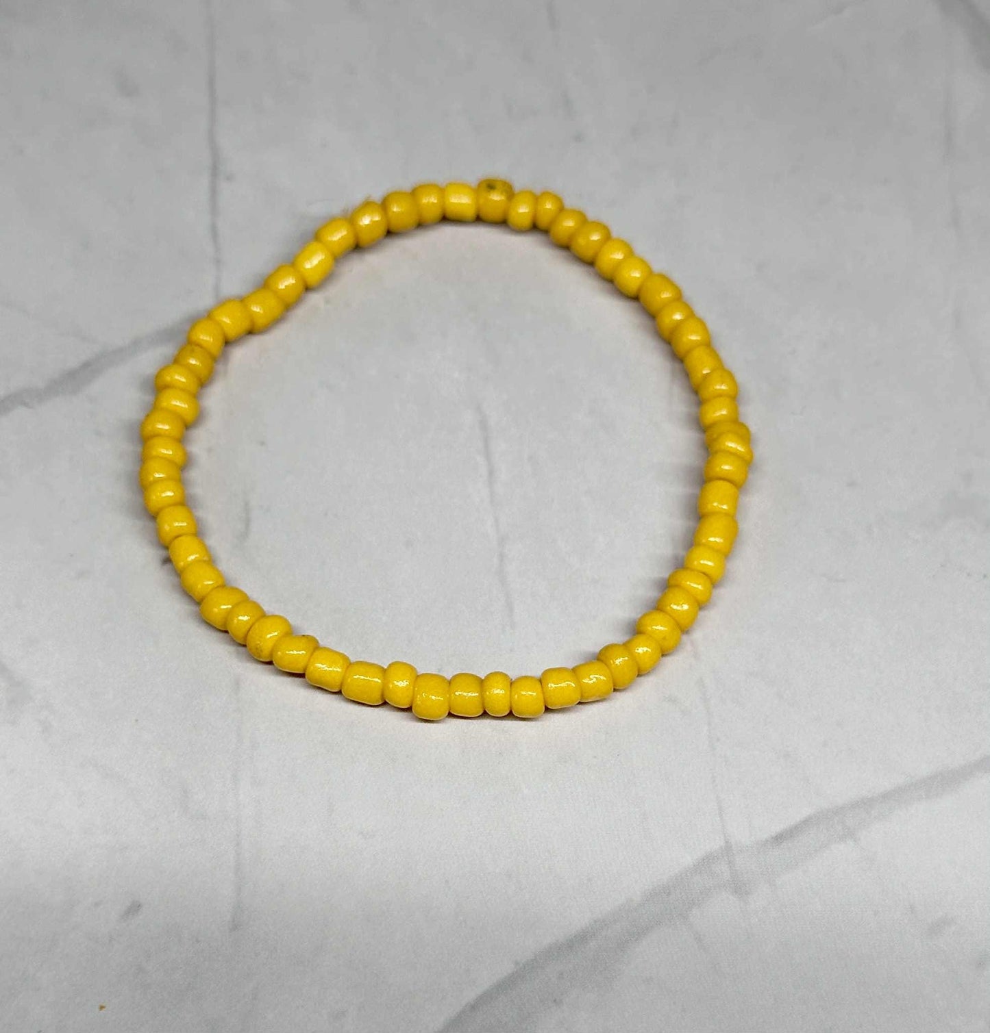 Single Strand Yellow Seed Bead Stretch Bracelet