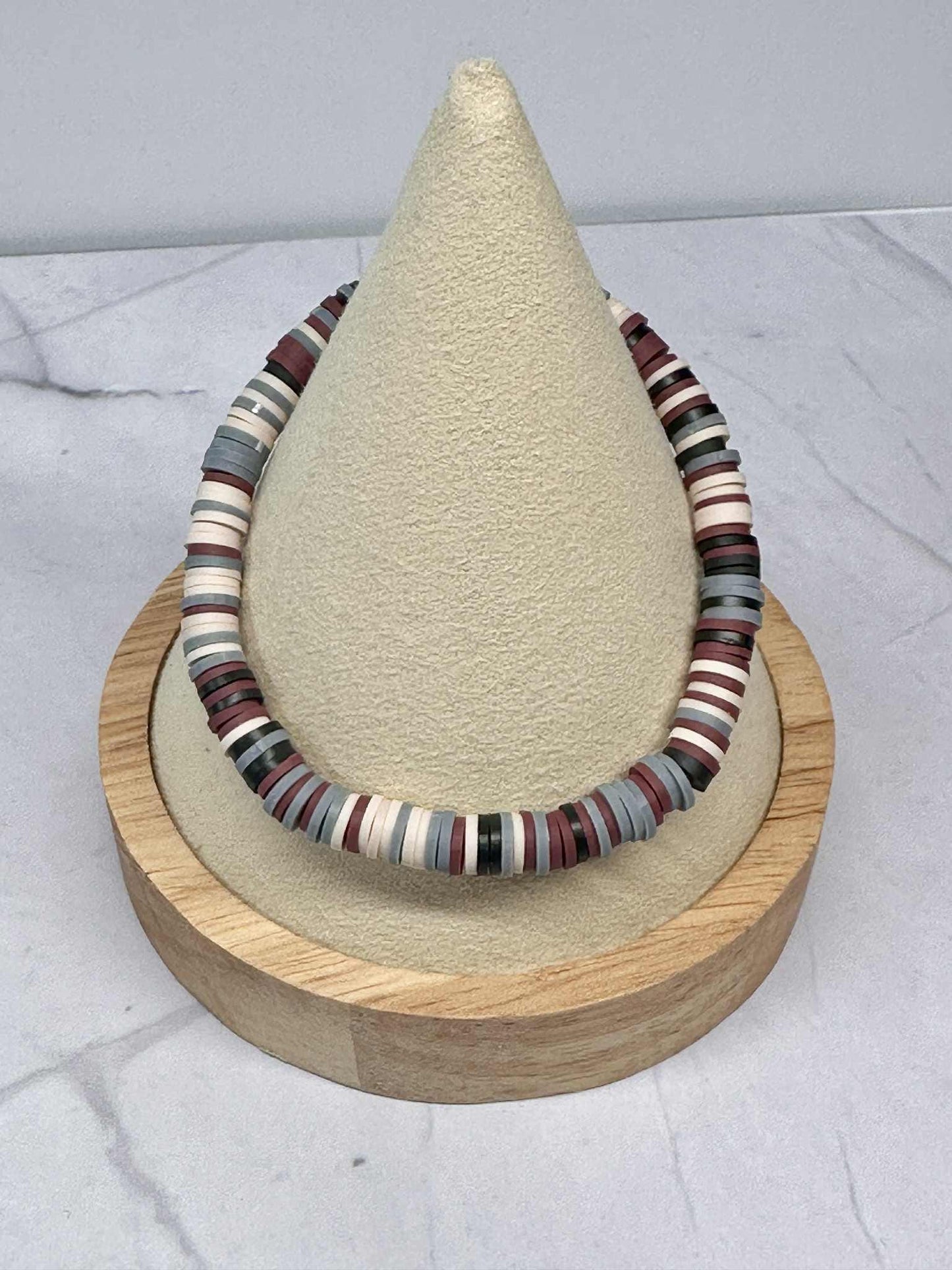 Single Strand Ivory Eclipse Clay Stretch Bracelet