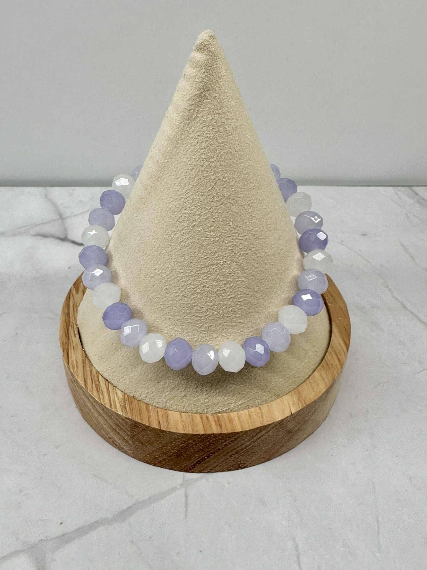 Single Strand Purple Glass Beaded Stretch Bracelet