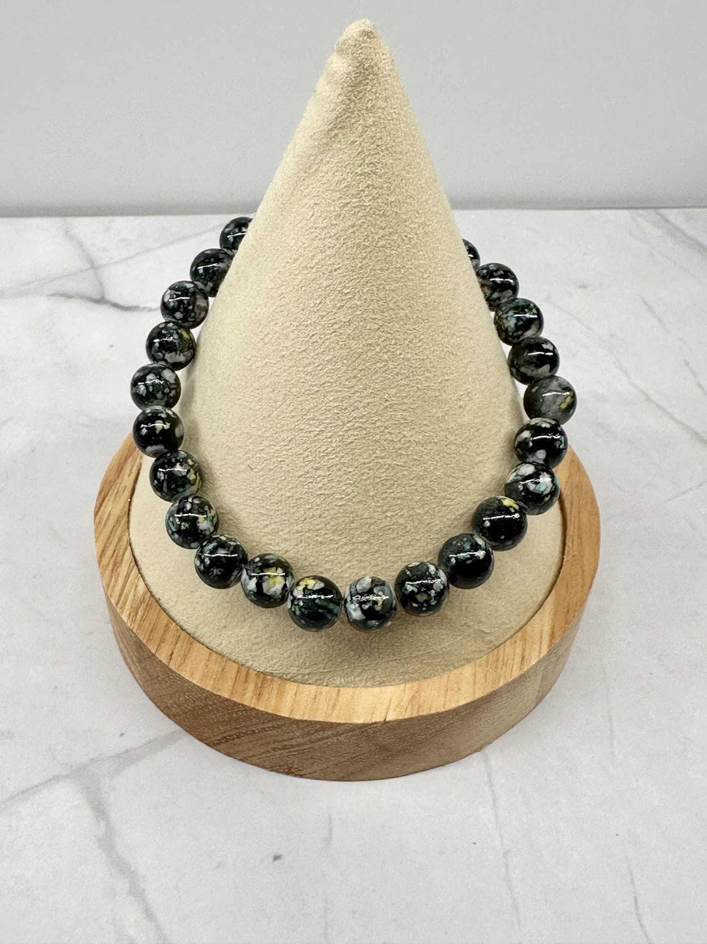 Single Strand Black Glass Beaded Stretch Bracelet