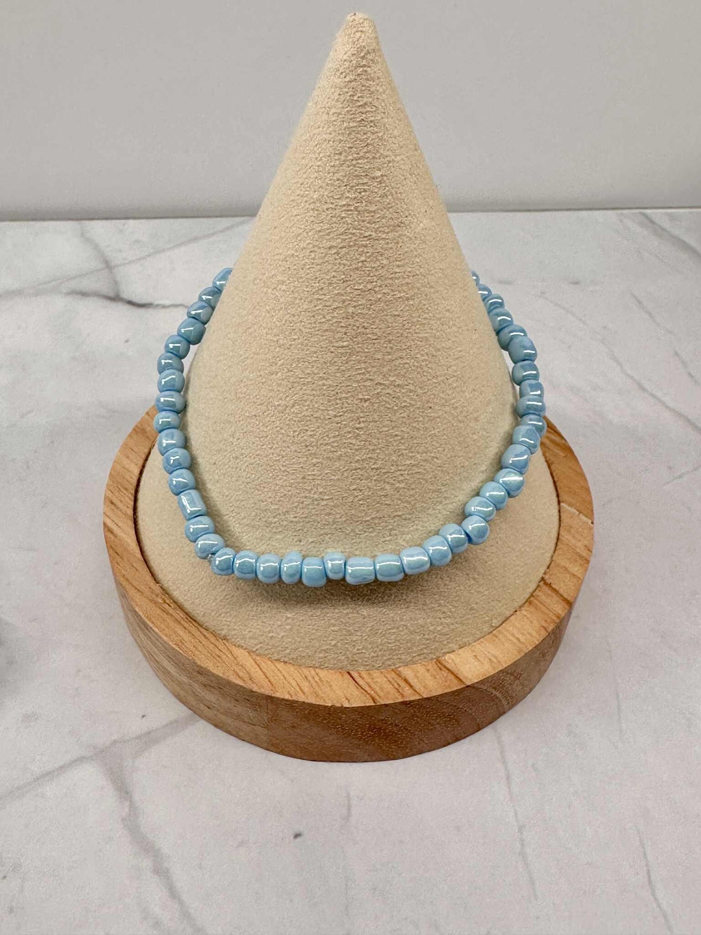 Single Strand Blue Luster Seed Bead Stretch Bracelet