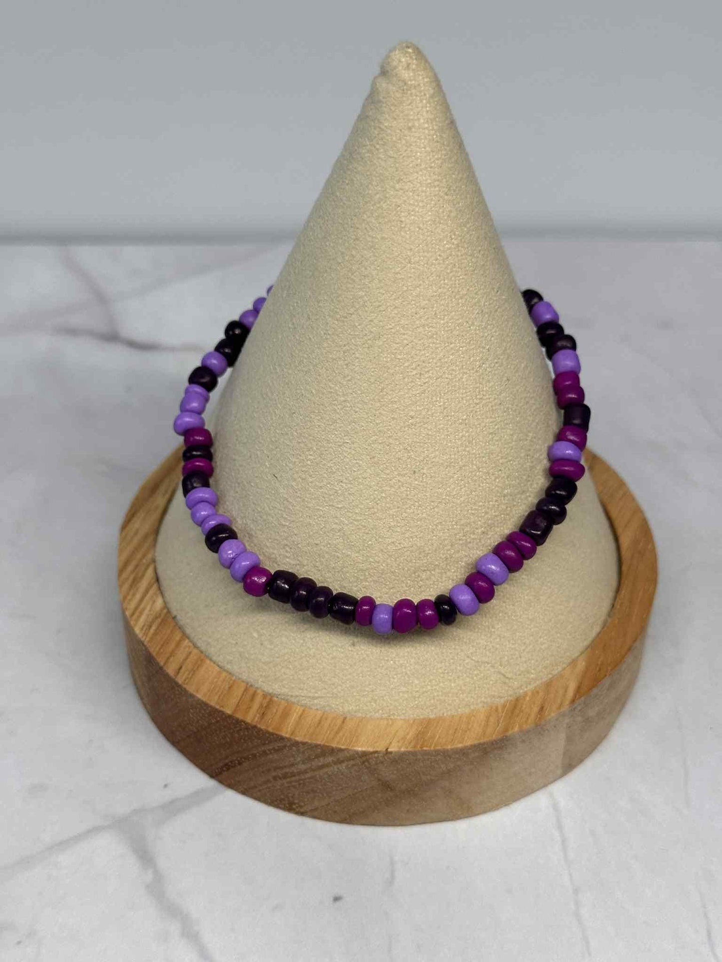 Single Strand Multi Purple Seed Bead Stretch Bracelet