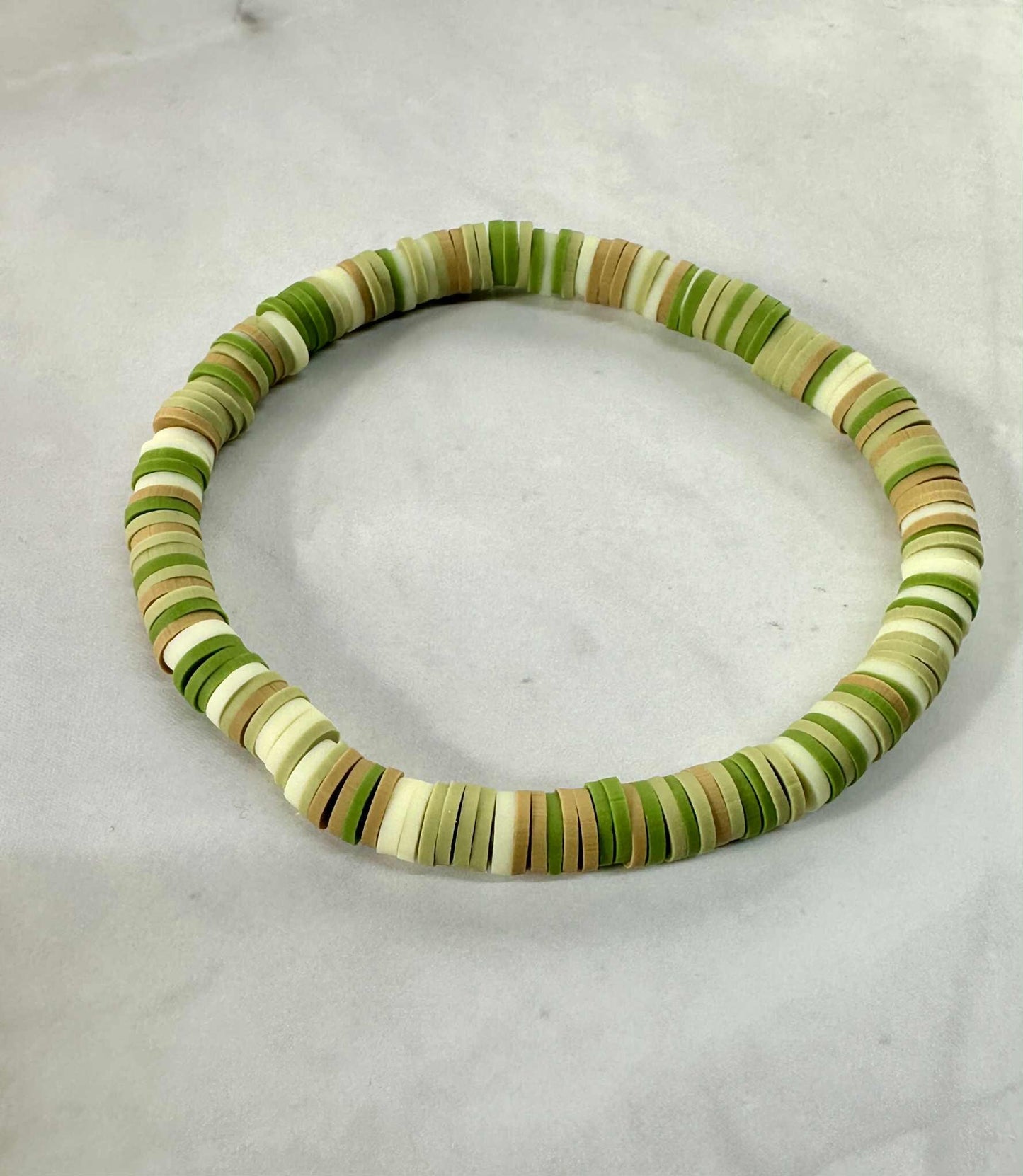 Single Strand Drifted Moss Clay Stretch Bracelet