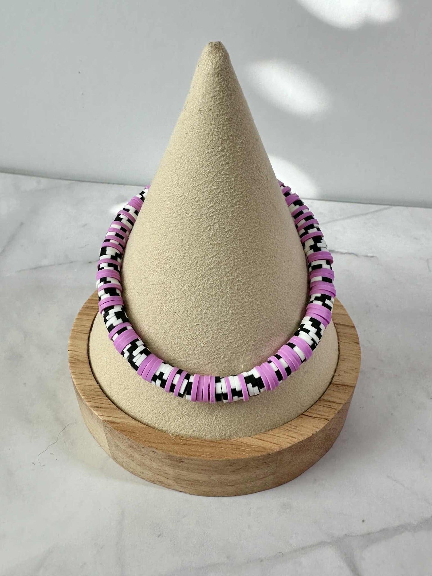 Single Strand Lavender Black & White Checkered Clay Stretch Bracelet