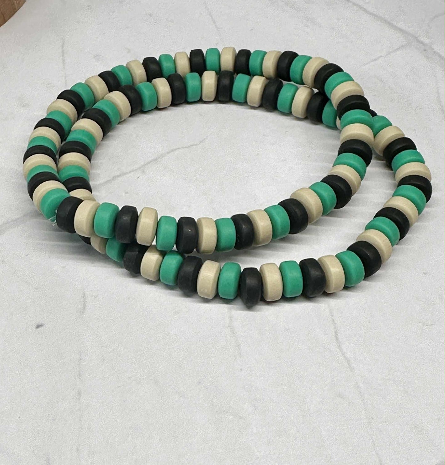 Single Strand Chunky Clay Beaded Stretch Bracelet