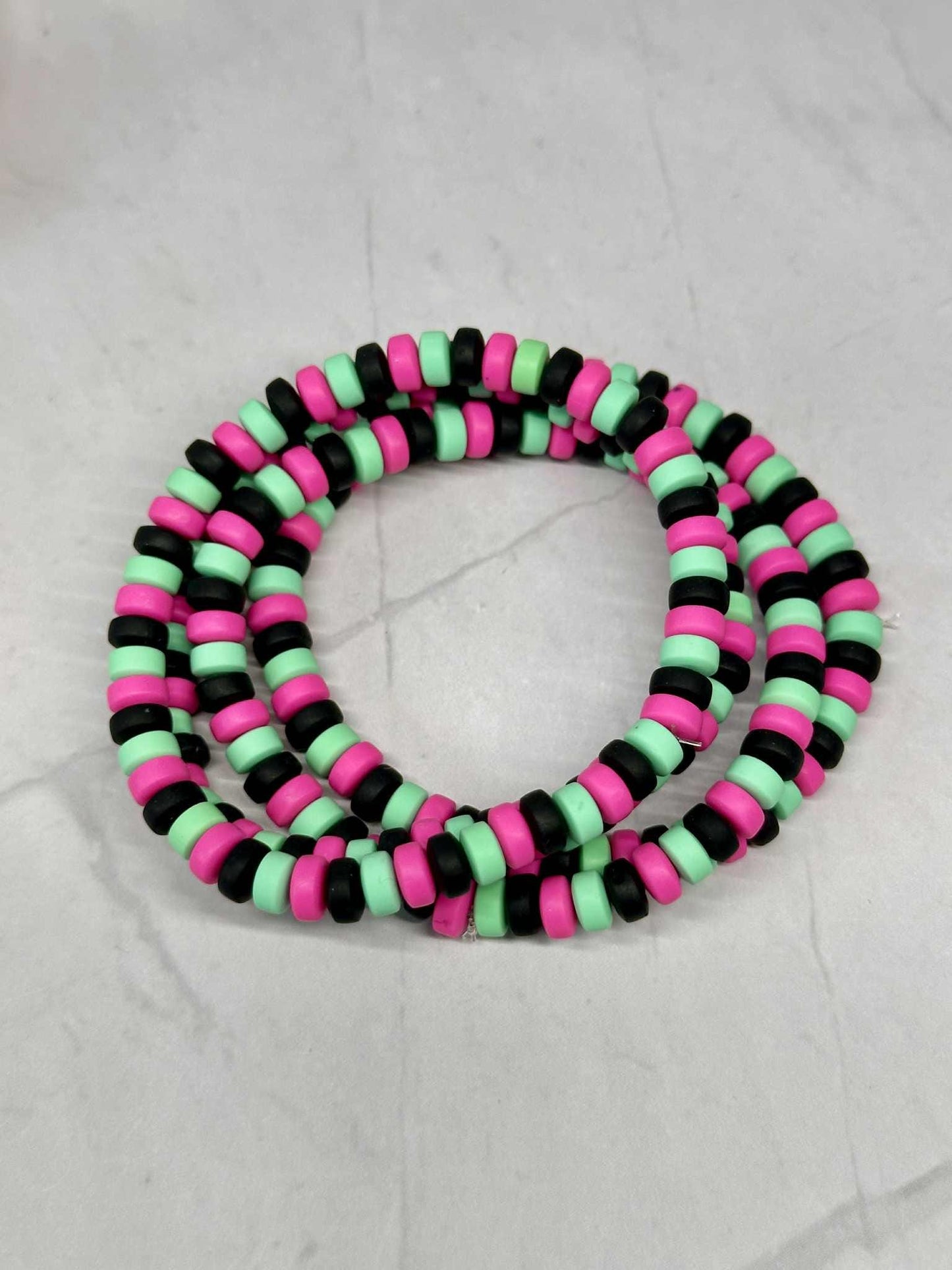 Single Strand Chunky Clay Beaded Stretch Bracelet