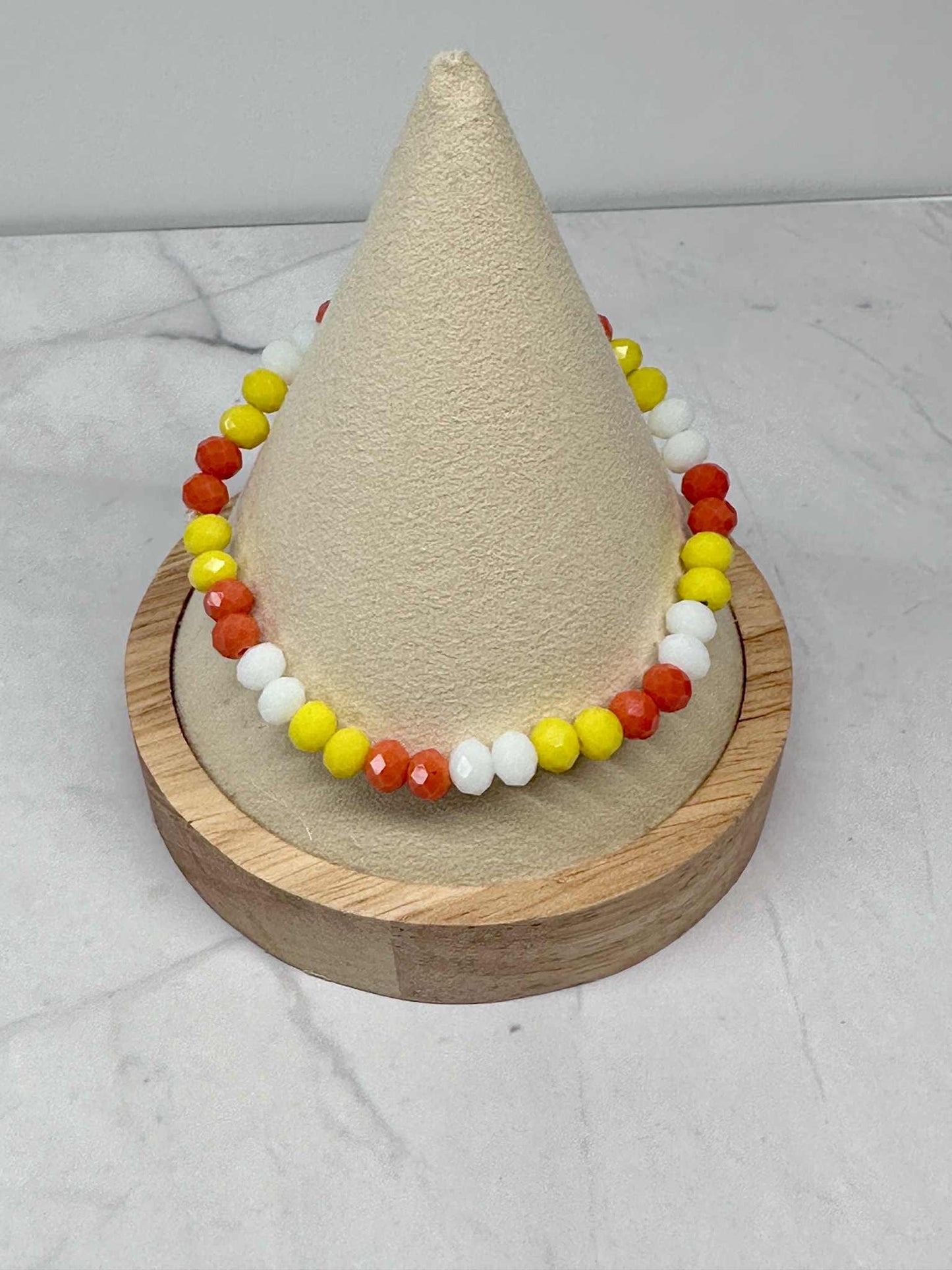Single Strand Candy Corn Colors Faceted Beaded Stretch Bracelet