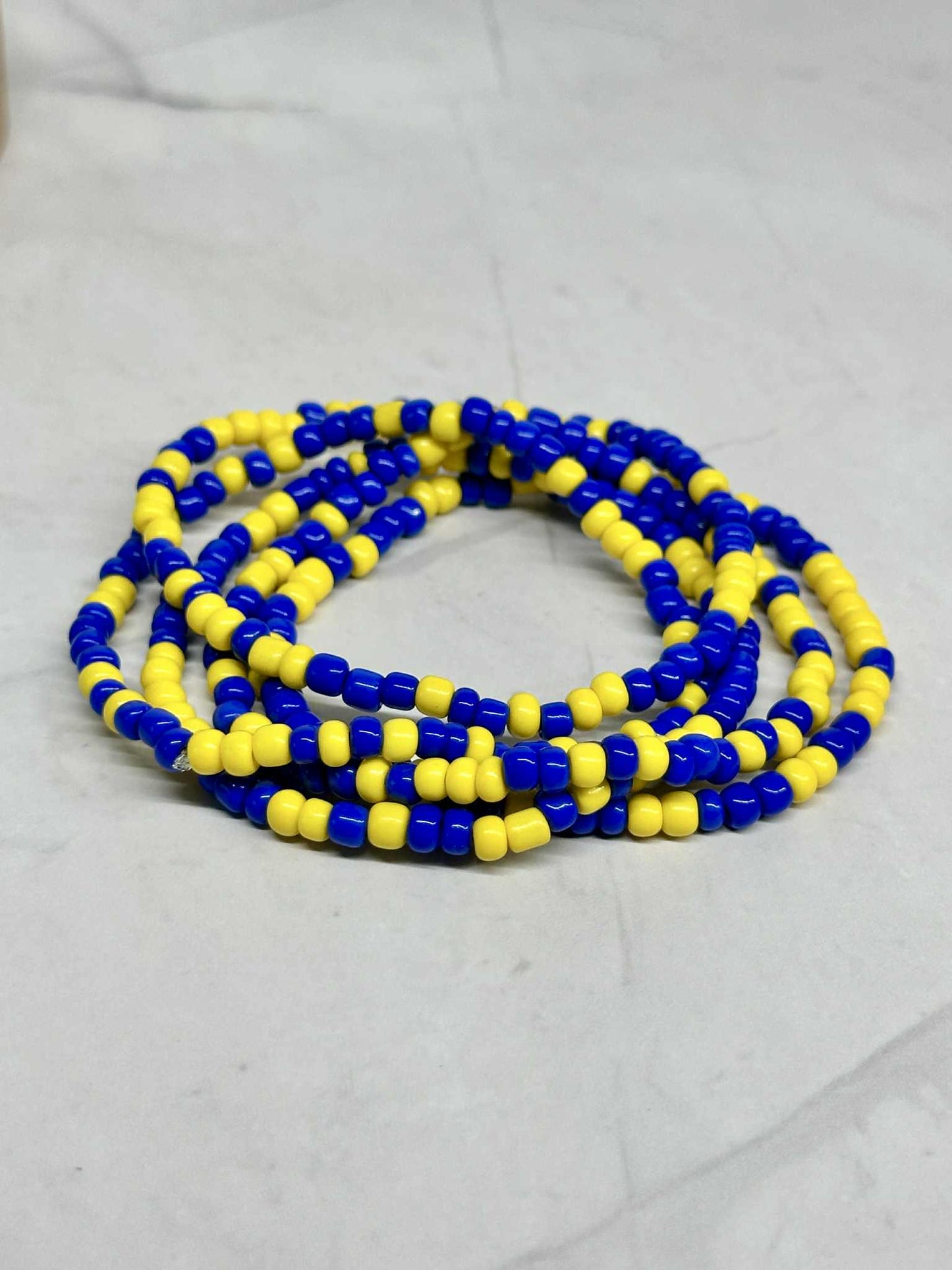 Single Strand Royal Blue and Yellow Seed Bead Stretch Bracelet