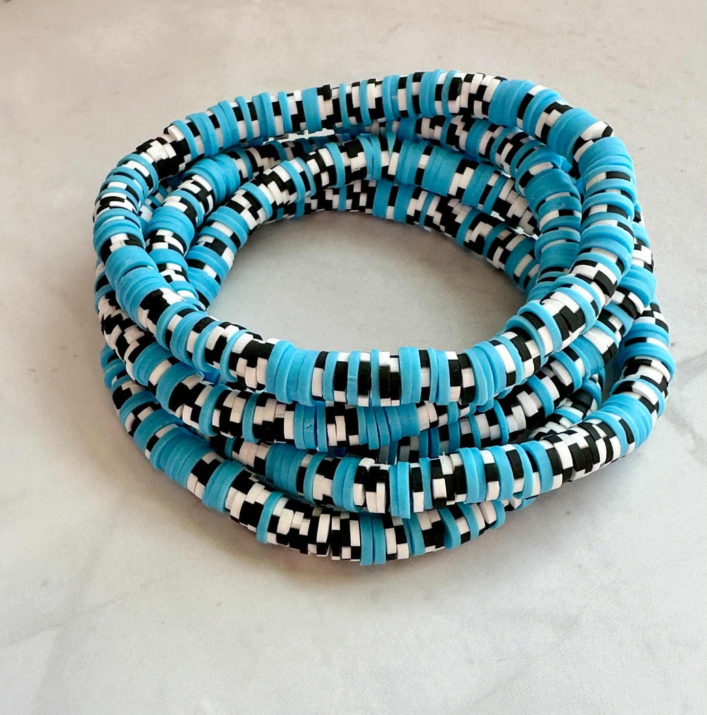 Single Strand Blue with Black & White Checkered Clay Stretch Bracelet