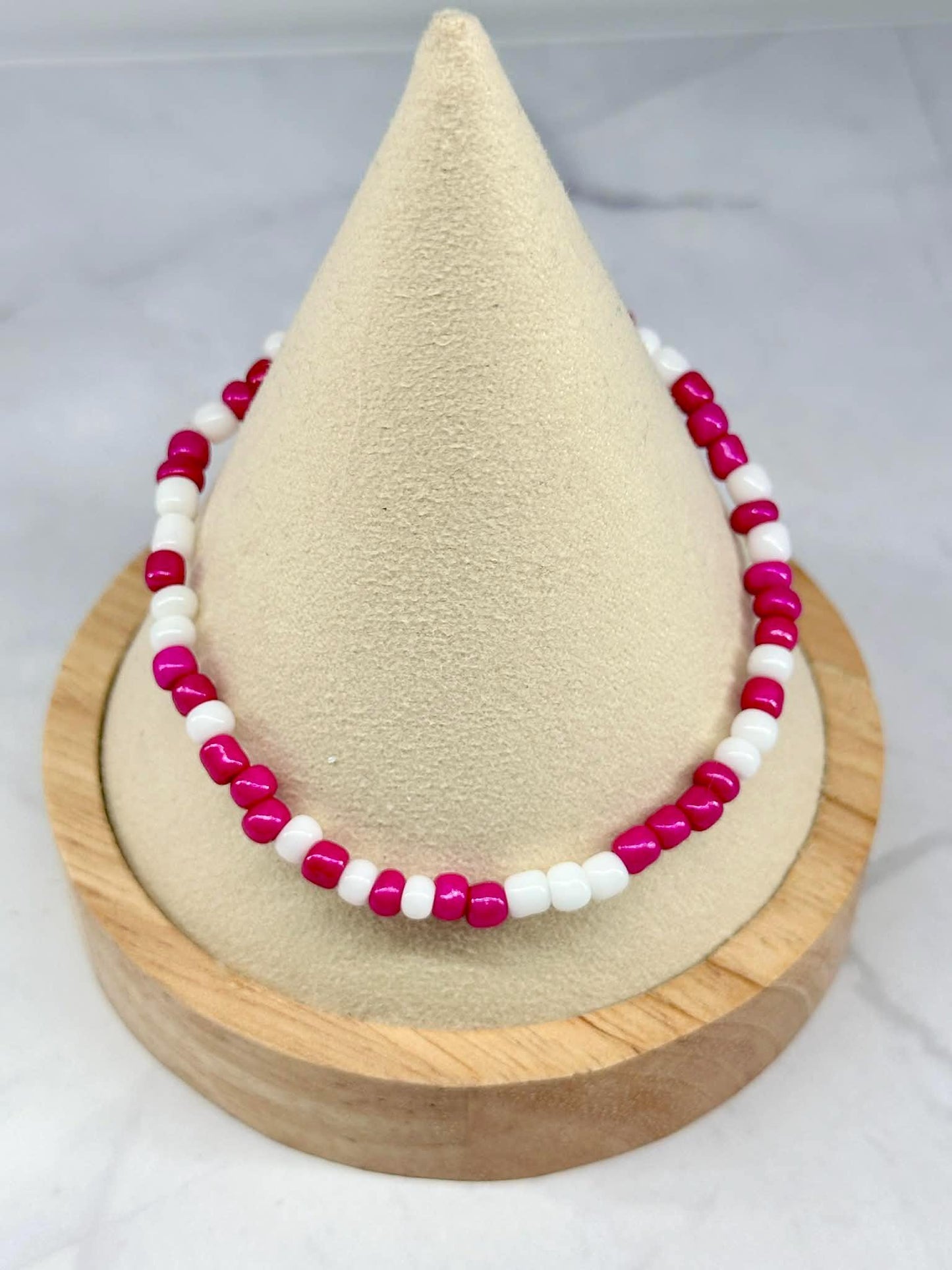 Single Strand Pink Mixture Seed Bead Bracelet