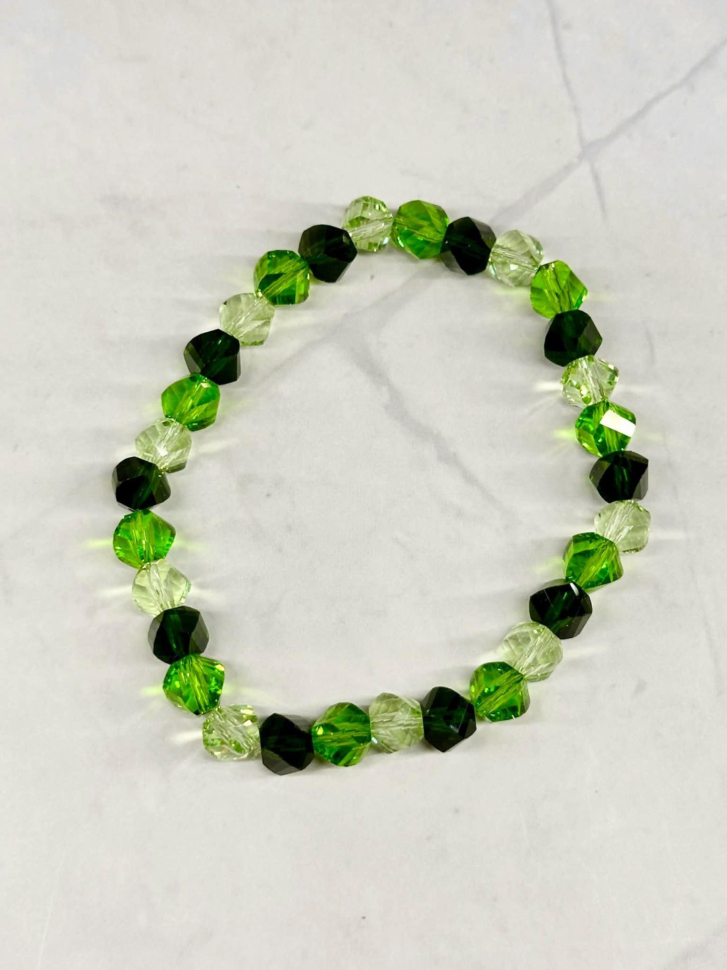 Single Strand Multi Green Faceted Beaded Stretch Bracelet
