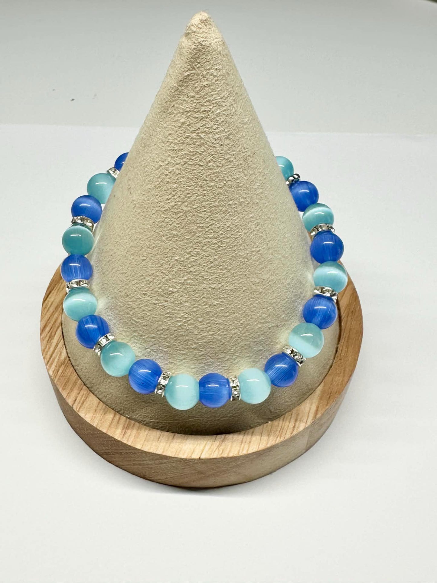 Single Strand Blue Tigers Eye Mixture Beaded Stretch Bracelet