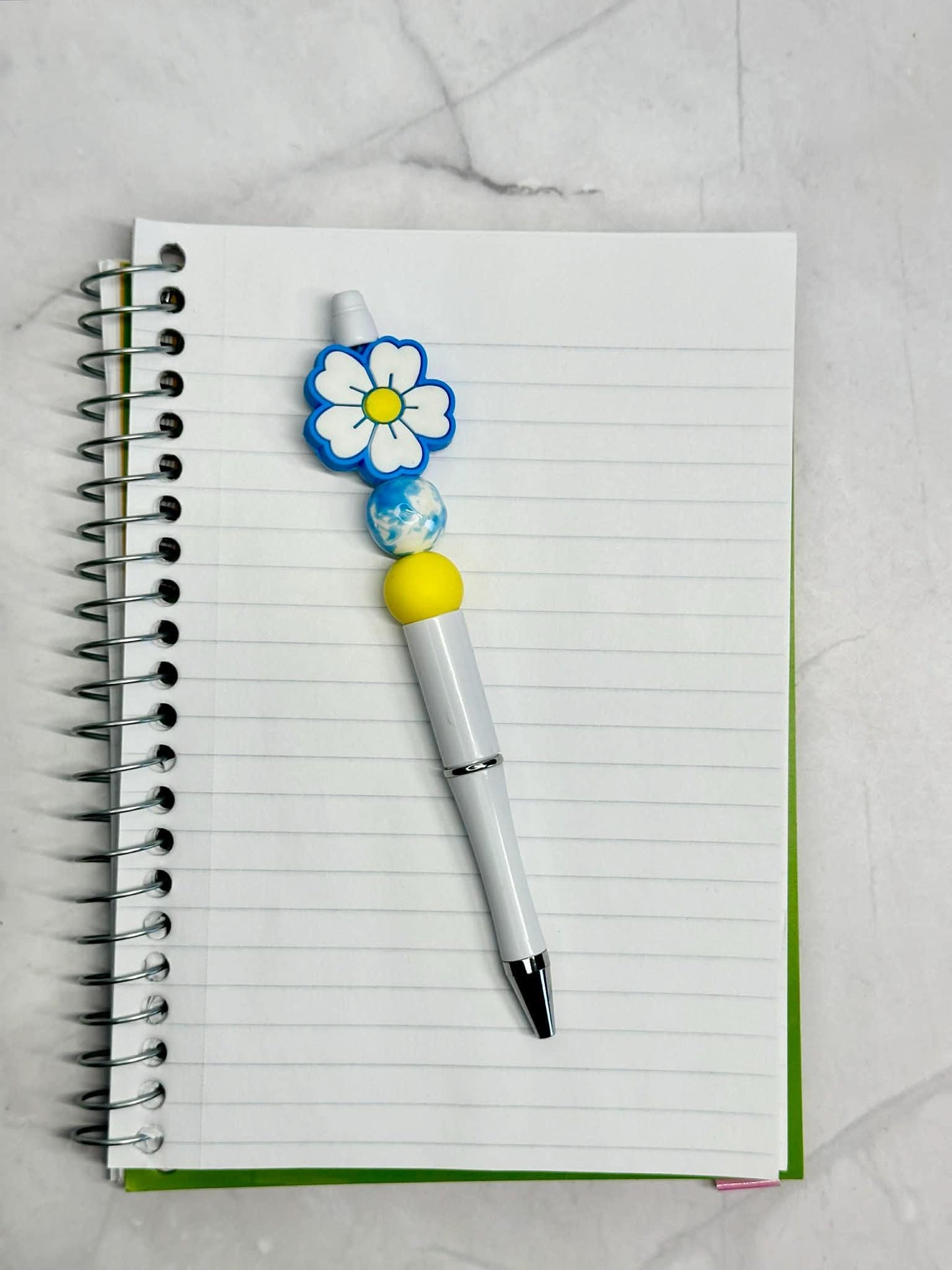 Blue And White Flower Beaded Ink Pen
