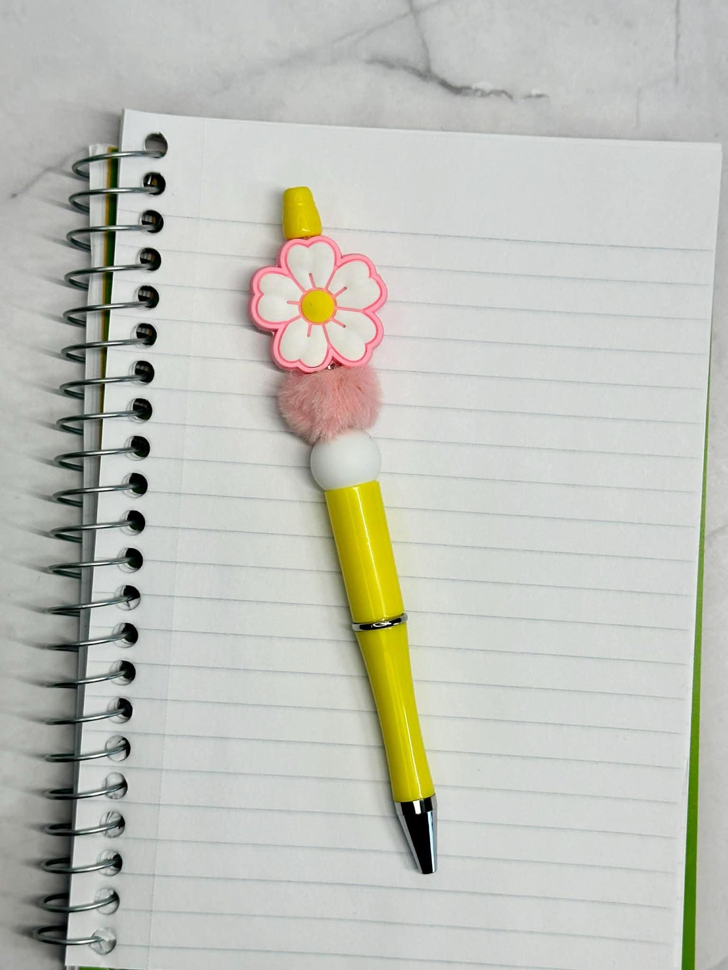 Pink And White Flower Beaded Ink Pen